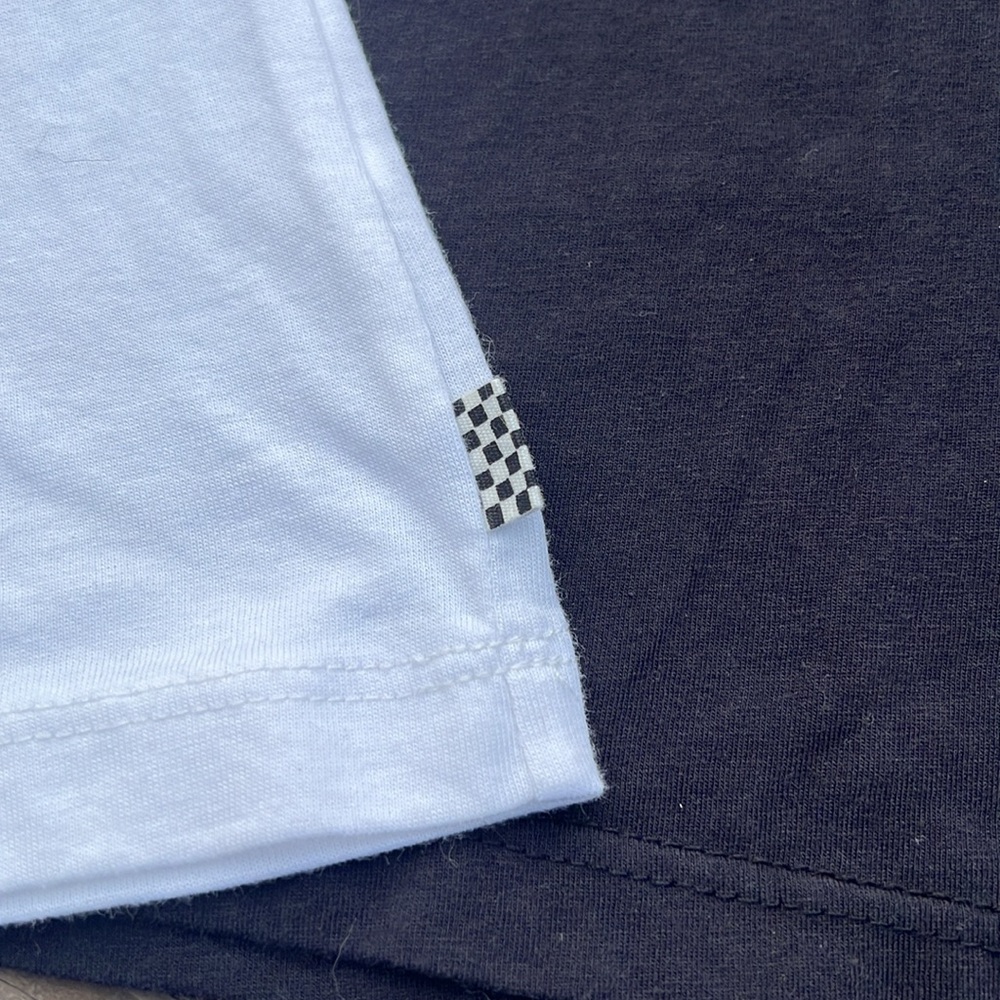 Vans T-Shirts - Picture 6 of 14